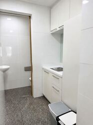 The Central (D1), Office #566799331